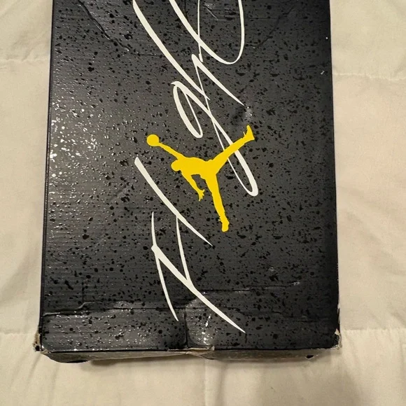 Jordan Athletic Shoes - Black - Picture 8 of 8